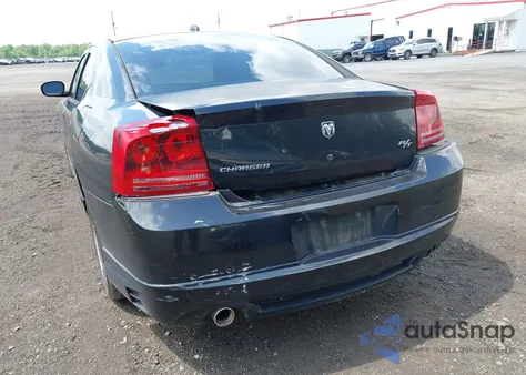 2006 Dodge Charger Rt z USA, uszkodzony, nr VIN 2B3KA53H86H137035